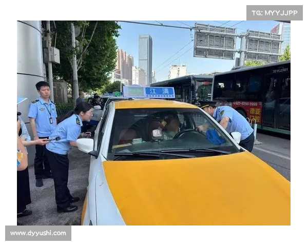 出租车行业濒临崩溃,武汉底层司机的艰难求生之路 出租车行业濒临崩溃,武汉底层司机的艰难求生之路